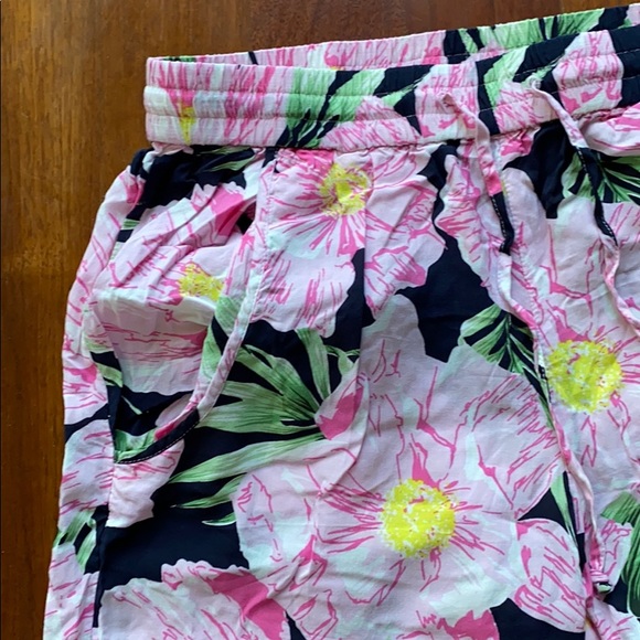 French Connection Lightweight Floral Pants, Size 0 - Picture 3 of 8